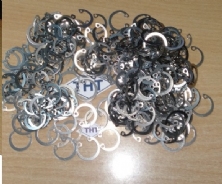 Vòng phanh, phe gài inox chặn lỗ D15 
